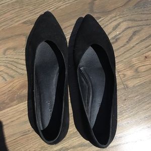 Like new ballet flats